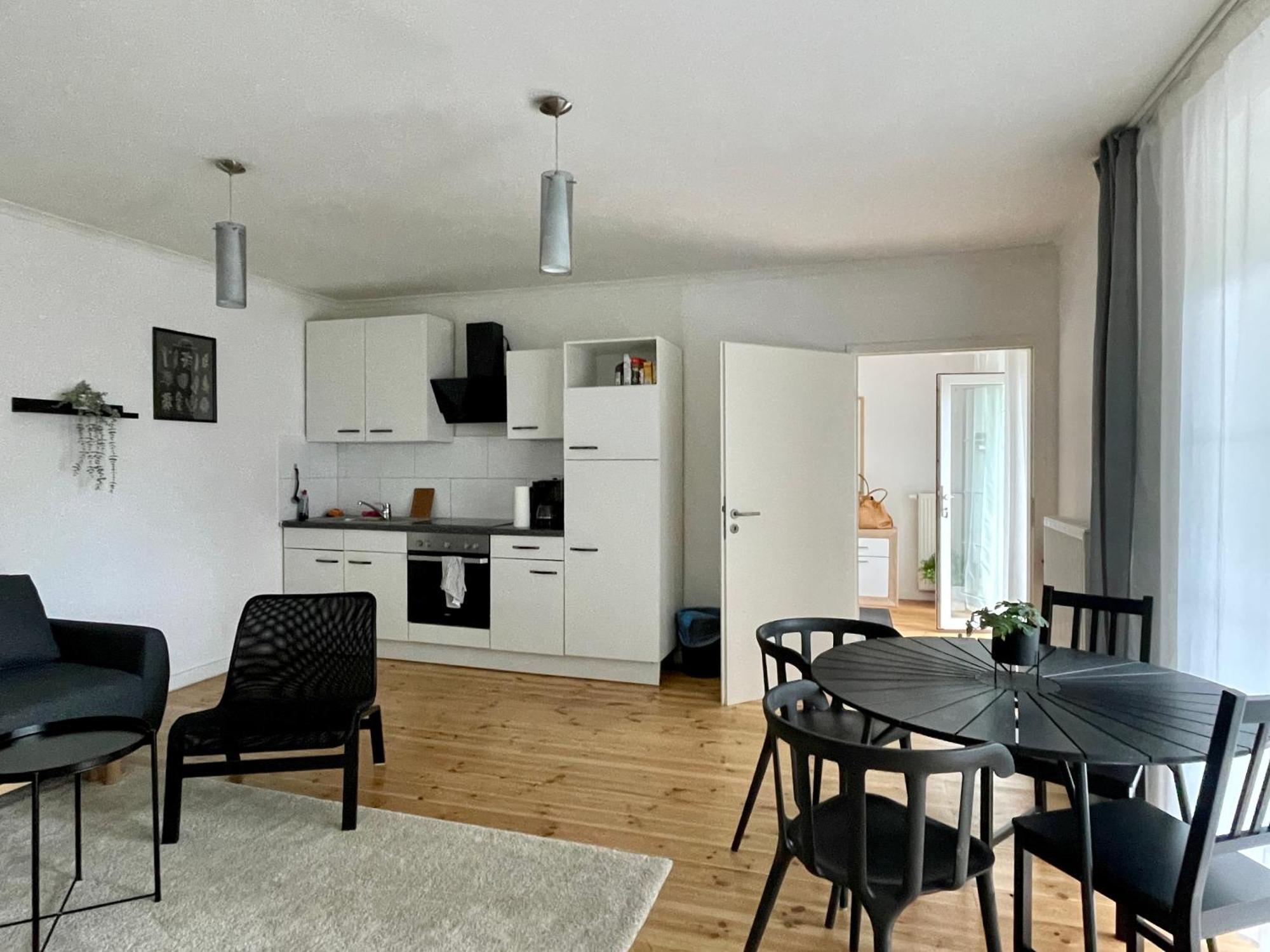 Dene Living Apartments Berlin Room photo